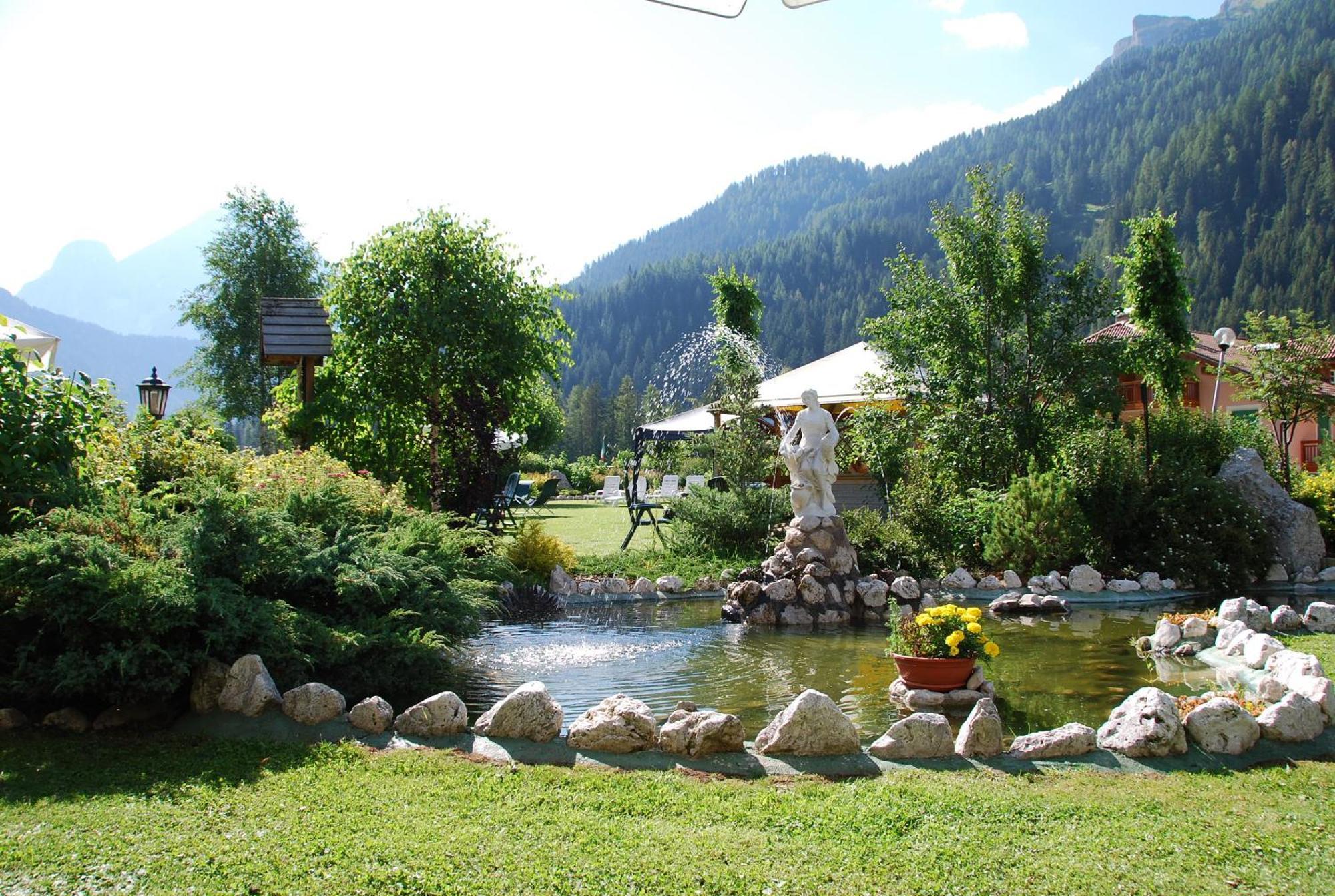 Dolomiten Hotel Irma كنازاي المظهر الخارجي الصورة
