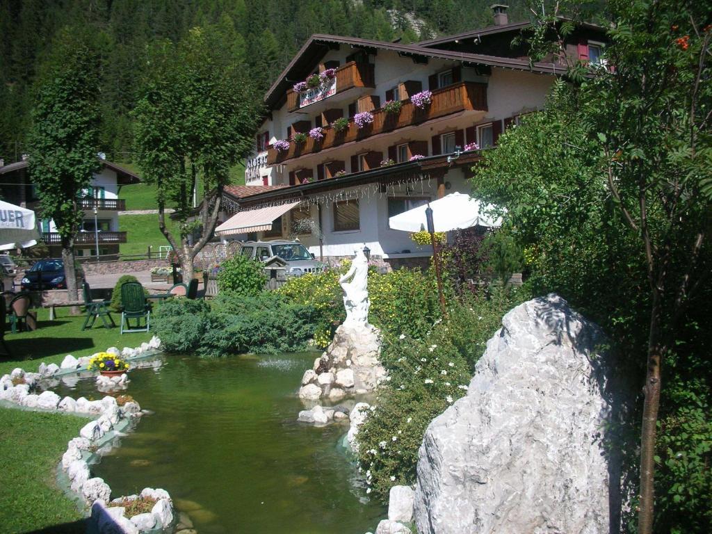 Dolomiten Hotel Irma كنازاي المظهر الخارجي الصورة
